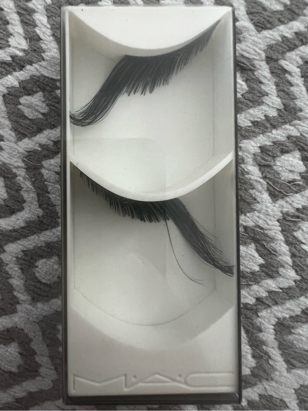 MAC Cosmetics Black False Eyelashes #36. NEW!